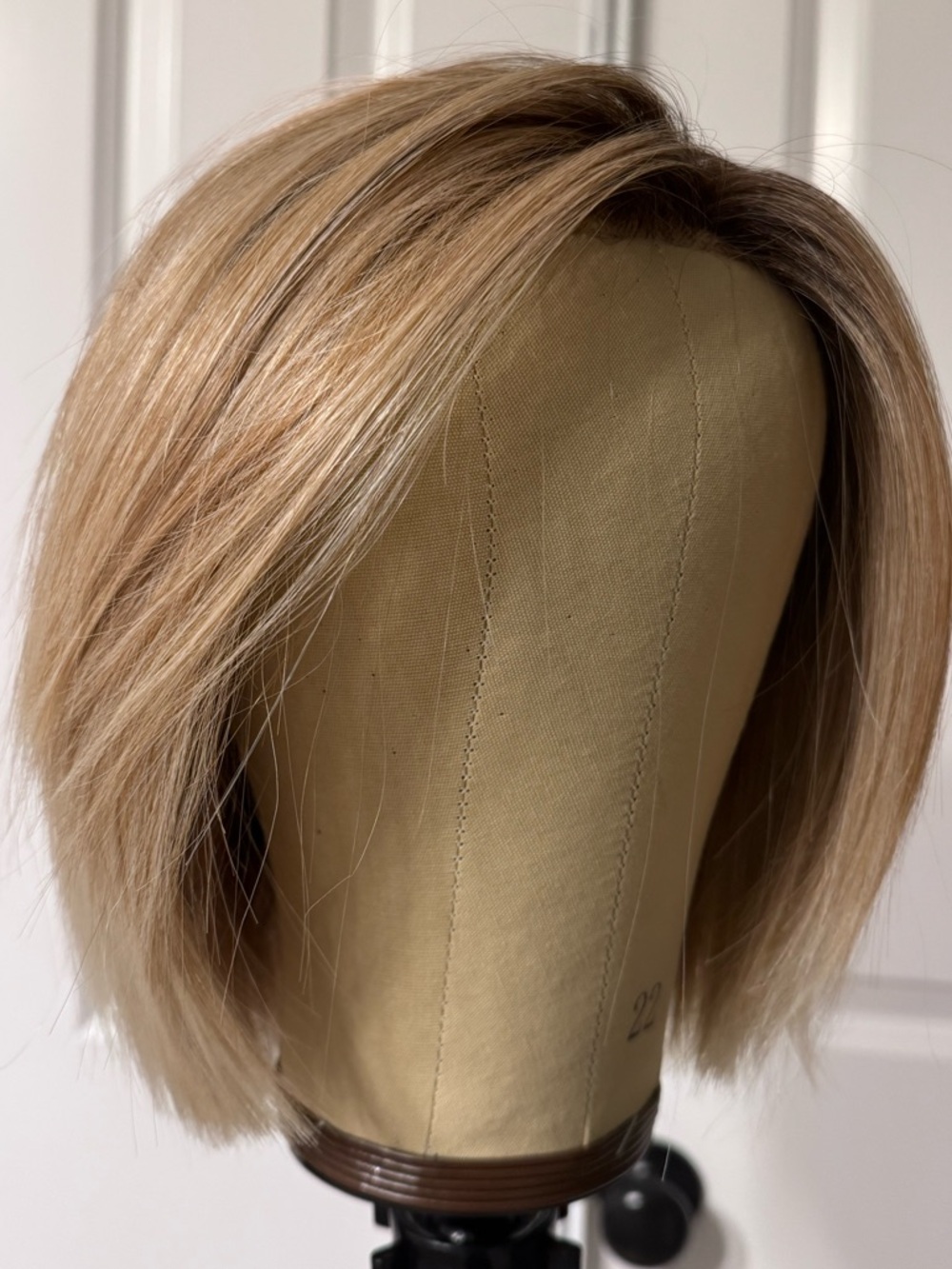Ellen Wille LIA II Lace Front Wig - Candy Blonde Rooted - Picture 6 of 12